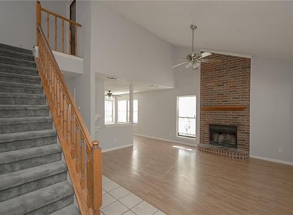 4th image of 3519 Glenview Dr