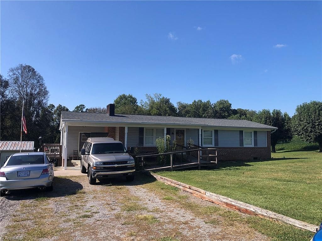 1217 Cox Mill Rd, Yadkinville, NC 27055 Zillow