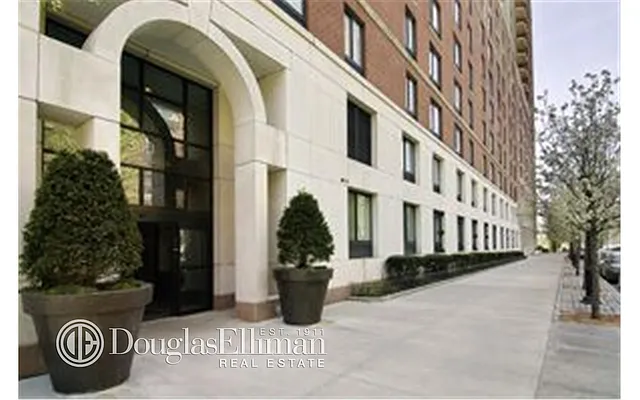 Rented by Douglas Elliman | media 11