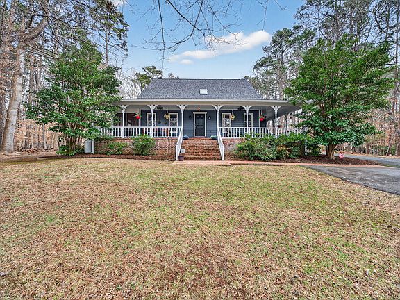 3rd image of 2616 Countrywood Rd