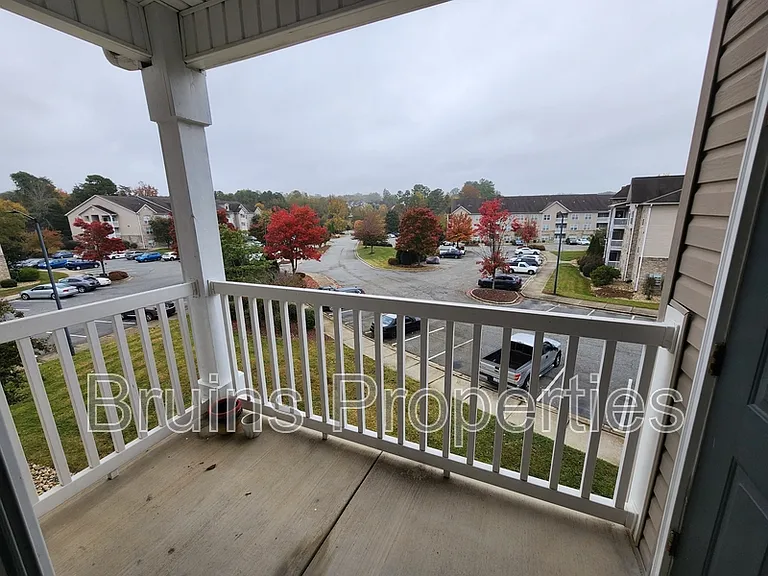 7104 W Friendly Ave #310 — Photo 24