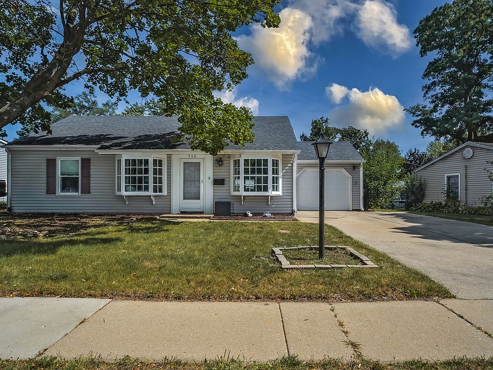 715 Lincolnwood Dr, Streamwood, IL 60107 Zillow