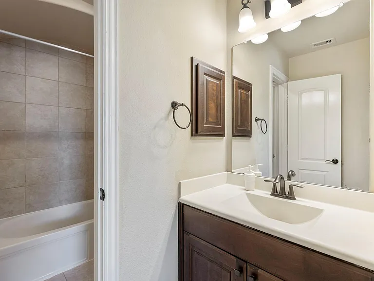 9739 Reston River Ln — Photo 39