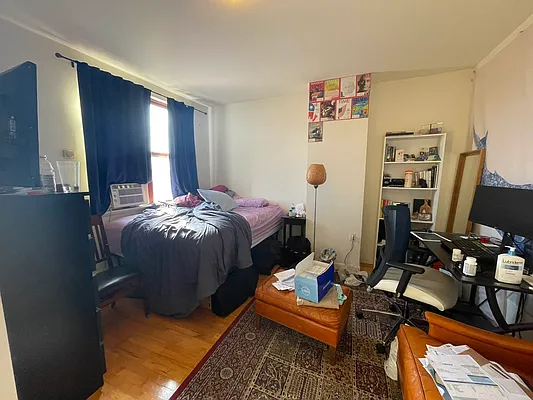 Rented by The Downtown LLC | media 24