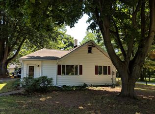 449 Lake Rd, Webster, NY 14580