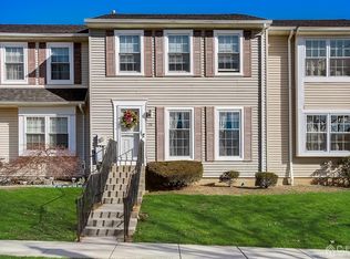 20 Byrnes Ln E, Sayreville, NJ 08872