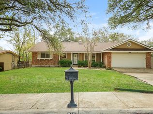 618 Coach Rd, San Antonio, TX 78216