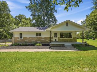 1265 Wallaby Dr, Beavercreek, OH 45432