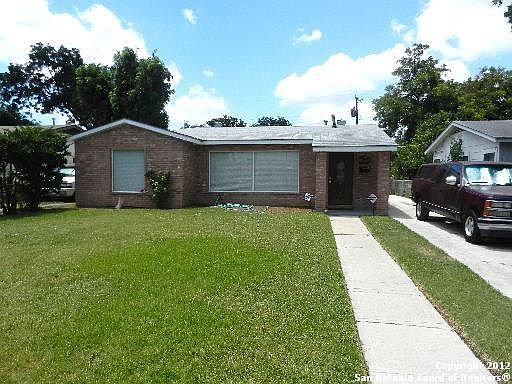 1st image of 226 Arapahoe Dr