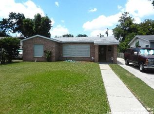 226 Arapahoe Dr, San Antonio, TX 78207