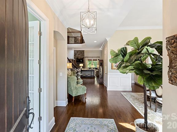 4th image of 2209 Tatton Hall Rd