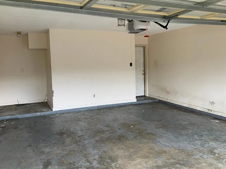 8394 Seagull Dr — Photo 10