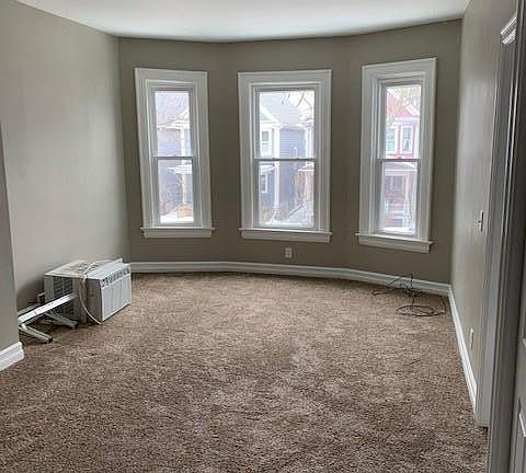 5th image of 259 Norwood Ave #2