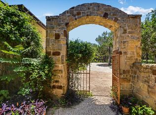 831 Southriver Rd, Wimberley, TX 78676