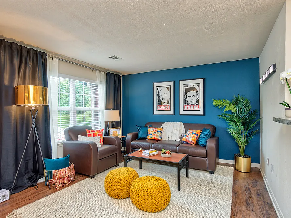 The Wyatt - Furnished Student Living - Priced Per Room