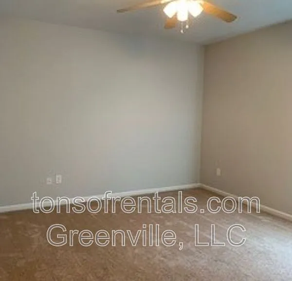 205 Silver Hawk Dr — Photo 15