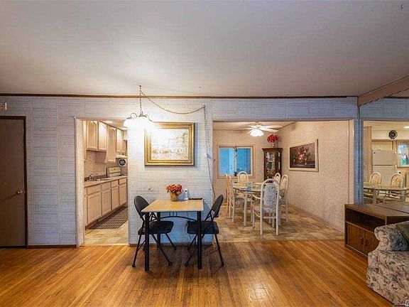 4th image of 2407 Amherst St