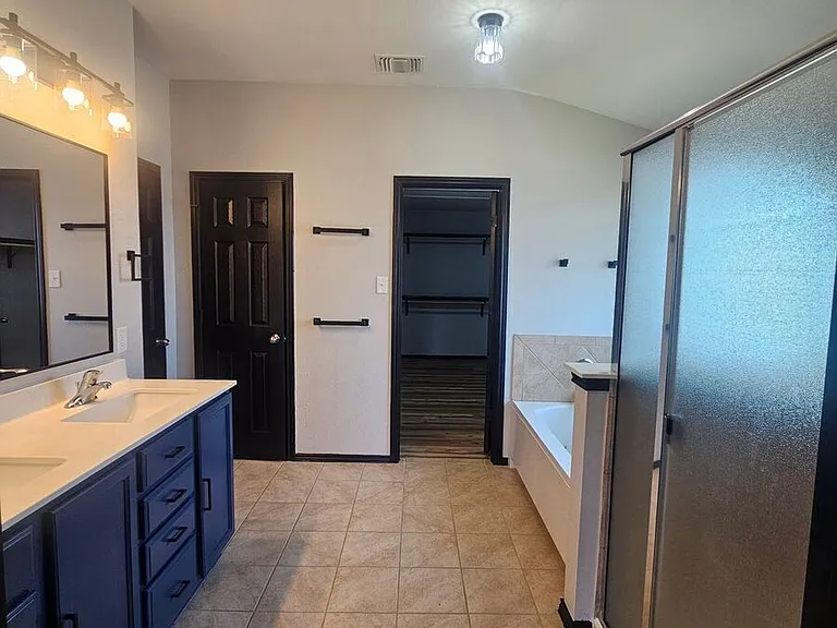6604 Mustang Creek Rd — Photo 13