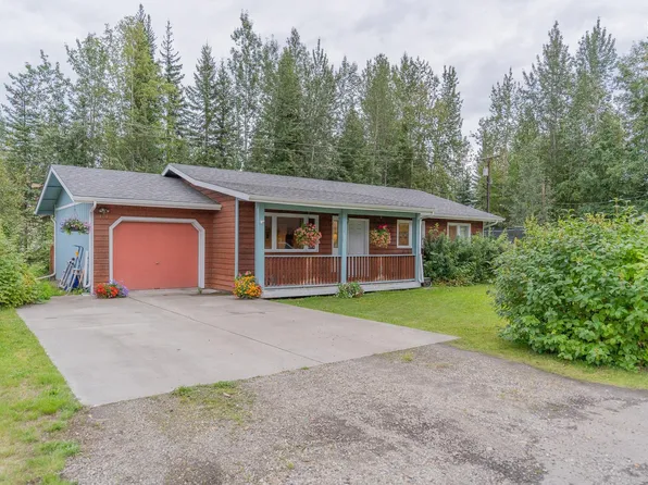 407 Dark Star Ct, Fairbanks, AK 99709