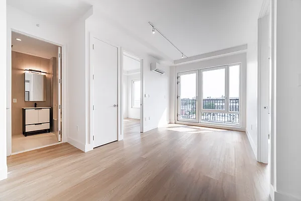 Rented by Key City Capital Inc | media 21