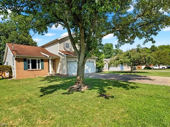 1209 10th St, Vienna, WV 26105