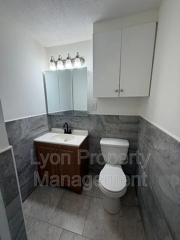 1 bed, 1.0 bath, 800 sqft, $1,800 — Photo 4