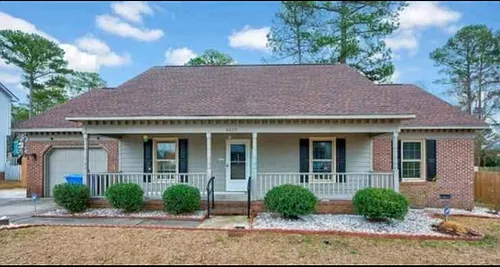 6829 Saint Julian Way Photo 1