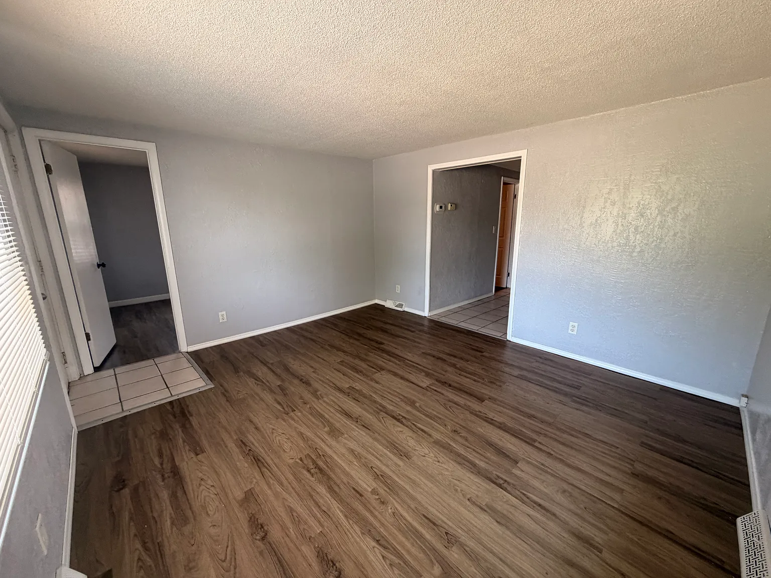 2 bed, 768 sqft, $1,300 — Photo 3