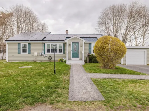 72 Beardsworth Rd, Tiverton, RI 02878