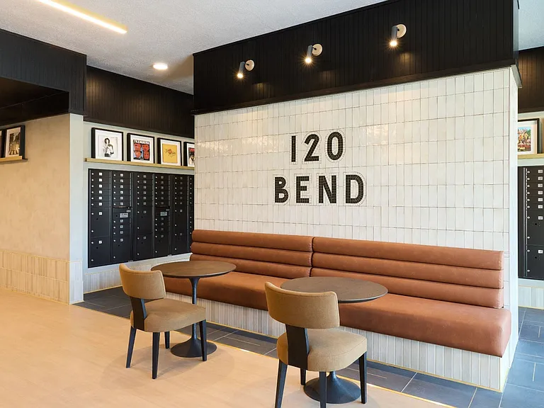 120 & 220 Bend — Photo 9