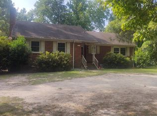 320 Starke Dr, Roanoke Rapids, NC 27870