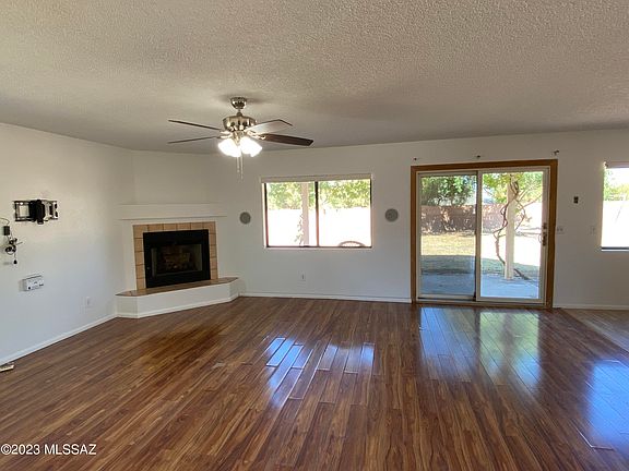2nd image of 7939 N Capella Ct
