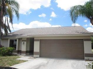 13126 Regent Cir, Fort Myers, FL 33966