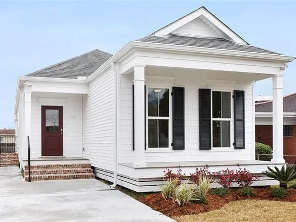 1311 Kepler St, Gretna, LA 70053