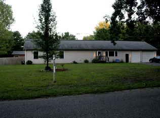 65261 30th St, Lawton, MI 49065