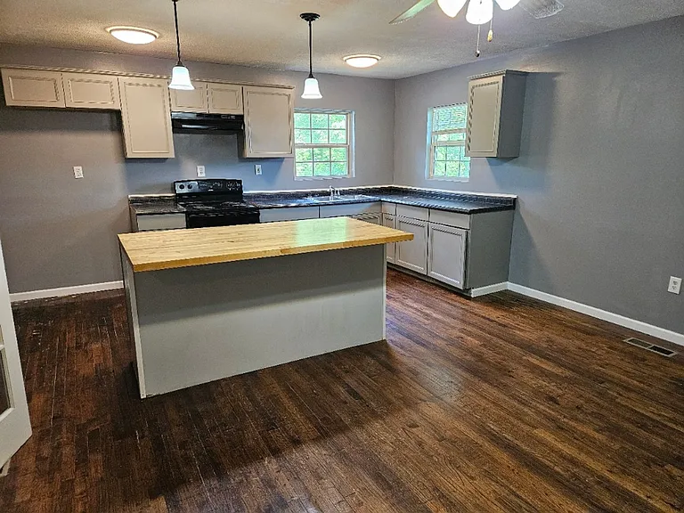 1616 Folsom Ave — Photo 6