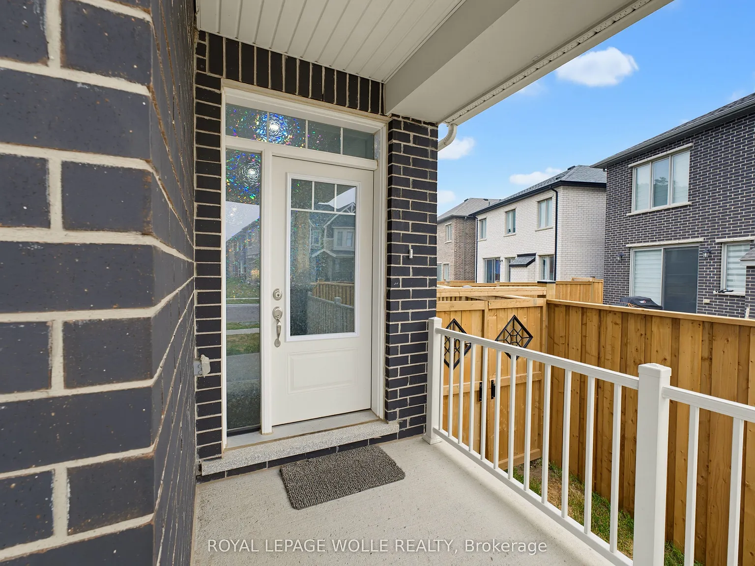 4 bed, $3,300 — Photo 4