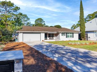 40 Park Ln, Santa Rosa Beach, FL 32459