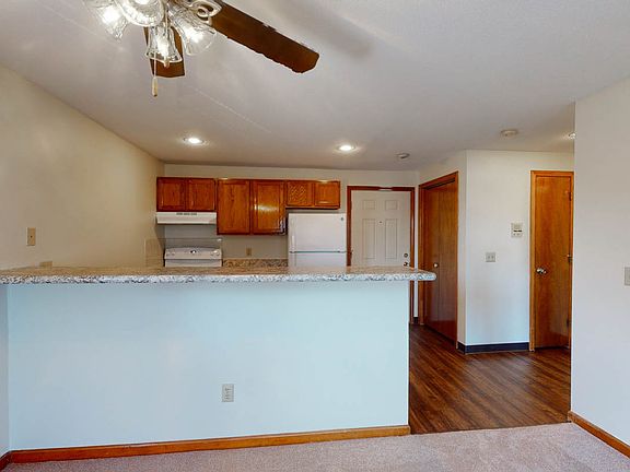 Lots of Counter space!