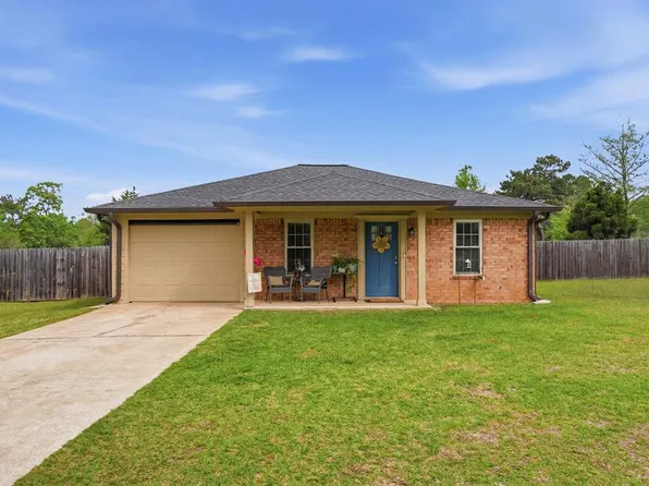 210 Glendale Rd, Leesburg, GA 31763