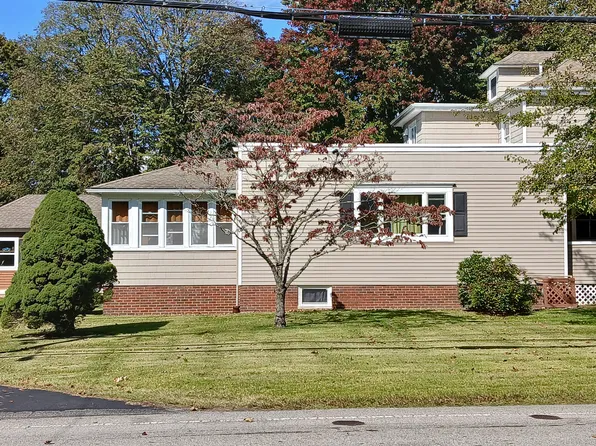 130 County St, Seekonk, MA 02771