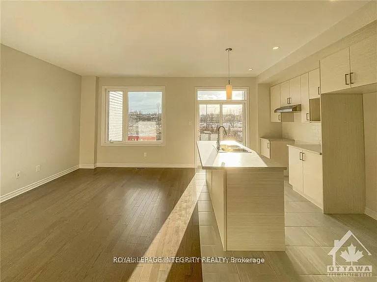 529 Enclave Ln — Photo 6