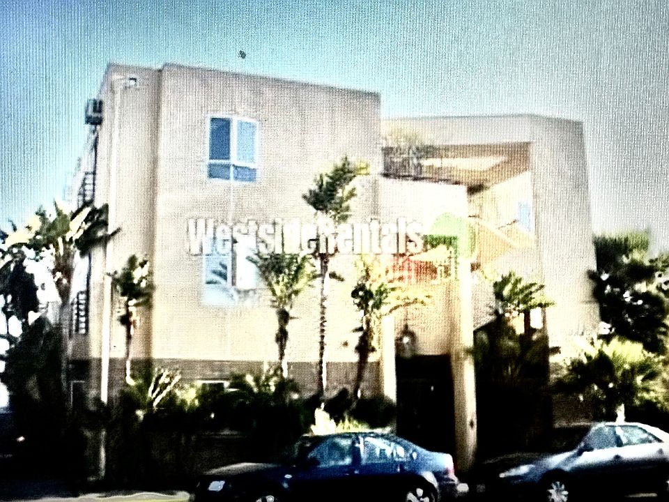 1st image of 1347 23rd St APT 305