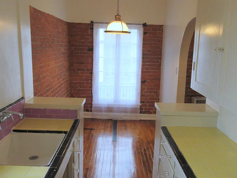654 S Detroit St #401 — Photo 7