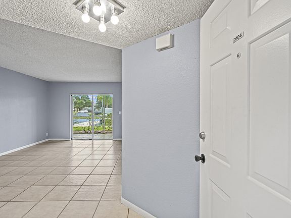 3rd image of 1535 SE Royal Green Circle #104