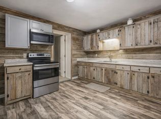 622 N Walnut St #C, Madison, IN 47250