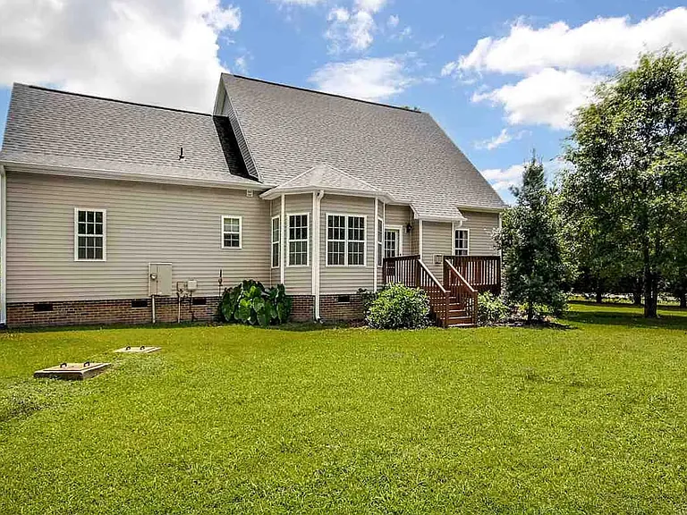 5604 Scottish Hills Dr — Photo 13