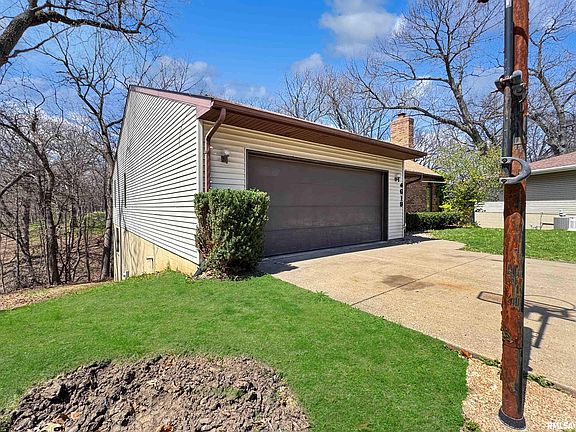 3rd image of 4619 W Carol Ct