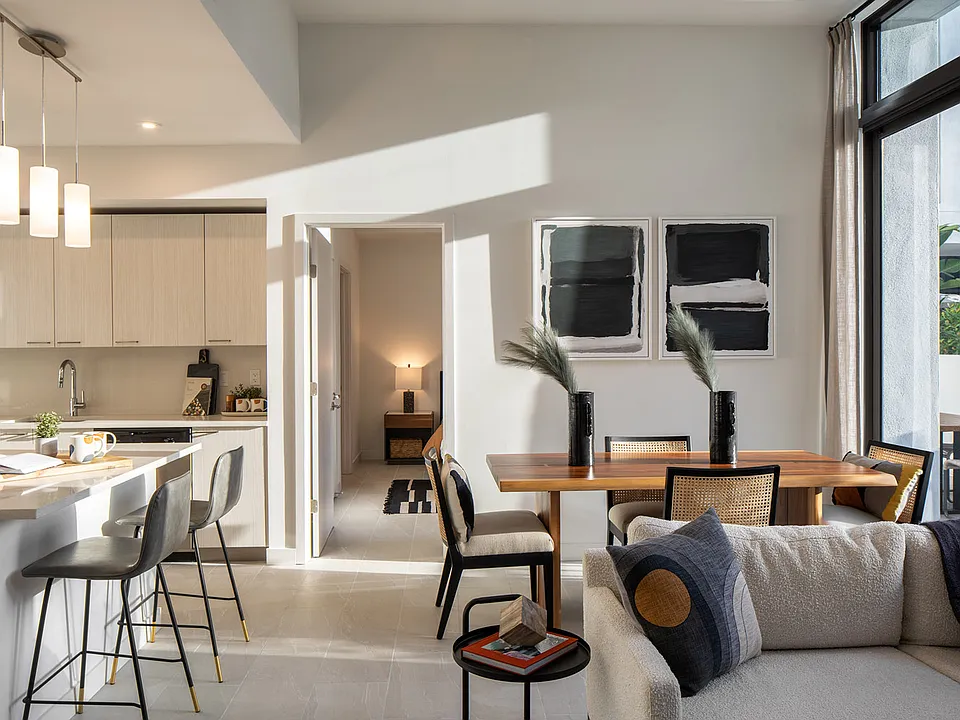 Strata Wynwood