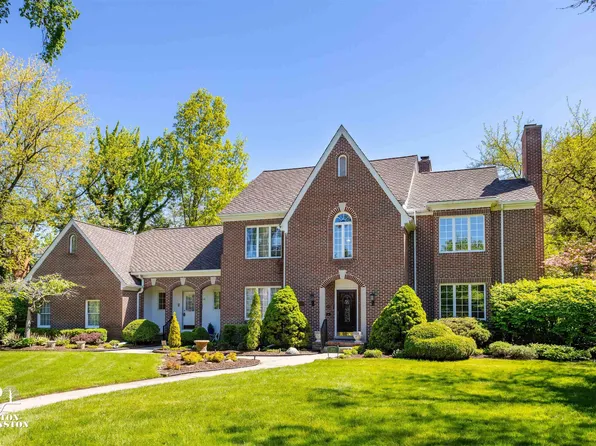 1000 Three Mile Dr, Grosse Pointe Park, MI 48230